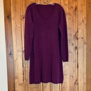 100% Cashmere deep cranberry V-Neck Dress